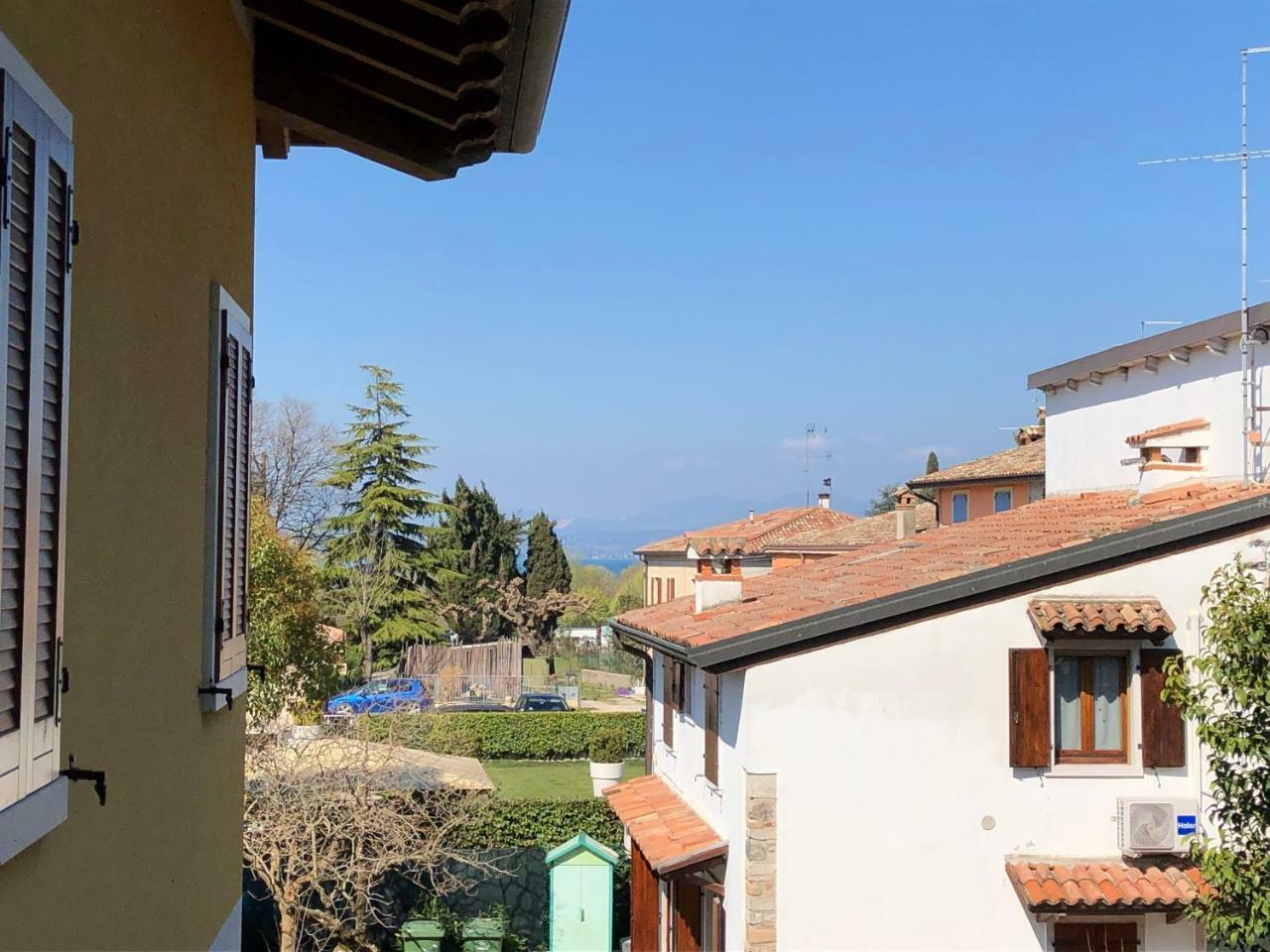 Magia Del Garda Apartment カステルヌオーヴォ・デル・ガルダ エクステリア 写真